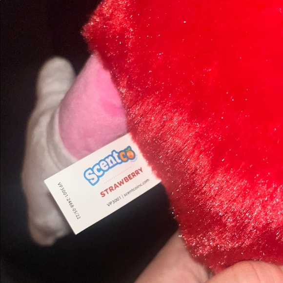 NWT Red Heart Strawberry Scentco Plush Toy - Picture 4 of 5